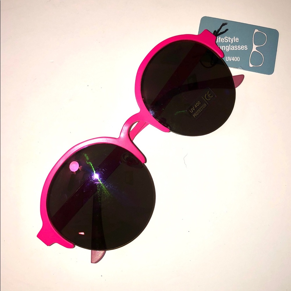 sunglasses - Picture 2 of 5